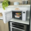 Micro-Ondas Panasonic 34LT 220V Branco NN-ST65LWRUK